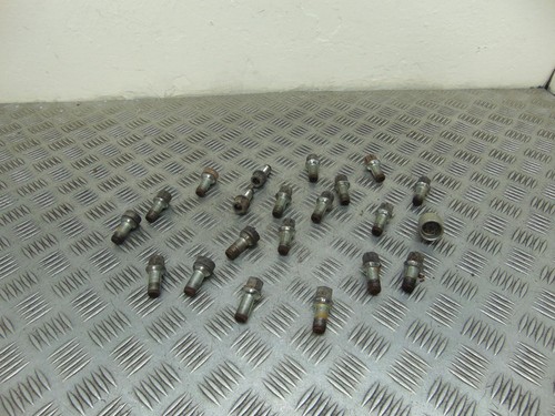 Audi wheel nuts - audi, bolts
