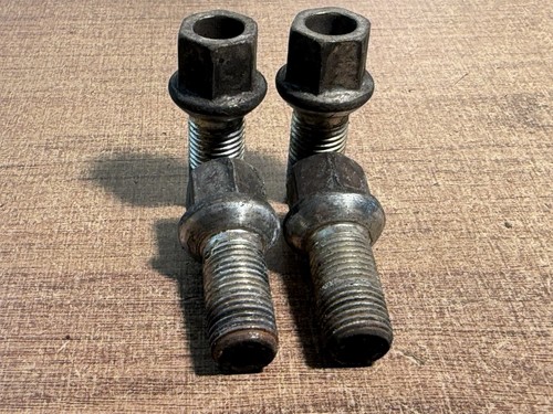Audi 2015 wheel nuts x - audi, a3